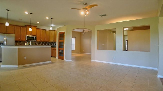 1134 Emerald Hill Way, House other with 4 bedrooms, 2 bathrooms and null parking in Valrico FL | Image 16