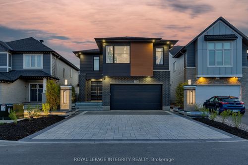 232 Condado Cres, Ottawa, ON, K2V0P1 | Card Image