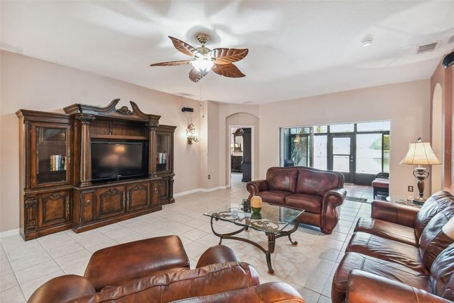 416 Davinci Pass, House other with 3 bedrooms, 2 bathrooms and null parking in POINCIANA FL | Image 6