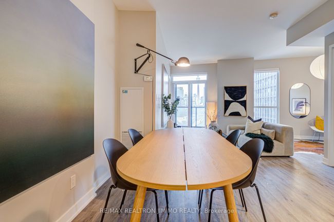 811 - 50 Ordnance St, Condo with 3 bedrooms, 2 bathrooms and 1 parking in Toronto ON | Image 11