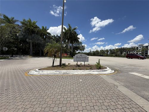 401-731 N Pine Island Rd, Plantation, FL, 33324-1326 | Card Image