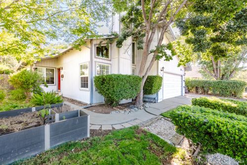 920 N Lincoln Street, Dixon, CA, 95620 | Card Image