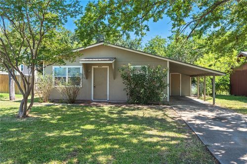 204 Richards St, College Station, TX, 77840-3908 | Card Image