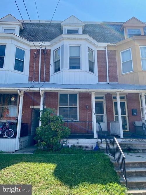 171 N 3rd St, HAMBURG, PA, 19526-1503 | Card Image