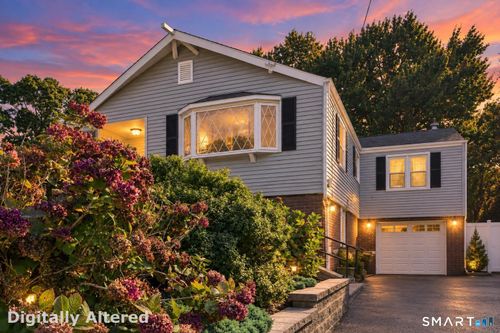 103 Central Ave, West Haven, CT, 06516-6731 | Card Image