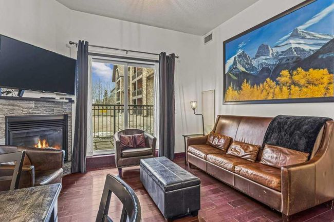 141 - 901 Mountain Street, Home with 3 bedrooms, 2 bathrooms and 1 parking in Canmore AB | Image 3