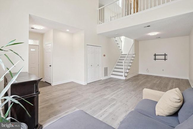 41 Tall Oaks Ct, House other with 4 bedrooms, 3 bathrooms and null parking in Old Bridge NJ | Image 4