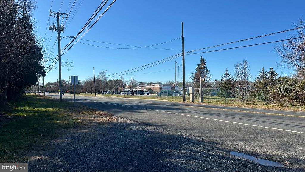 Commercial Sale in MANAHAWKIN 3
