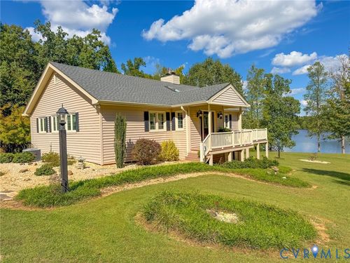 5258 Cottage Road, Blackstone, VA, 23824 | Card Image