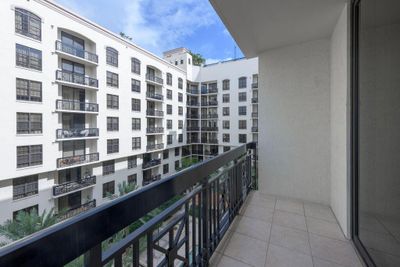 1222 - 801 S Olive Avenue, Condo with 1 bedrooms, 1 bathrooms and null parking in West Palm Beach FL | Image 1