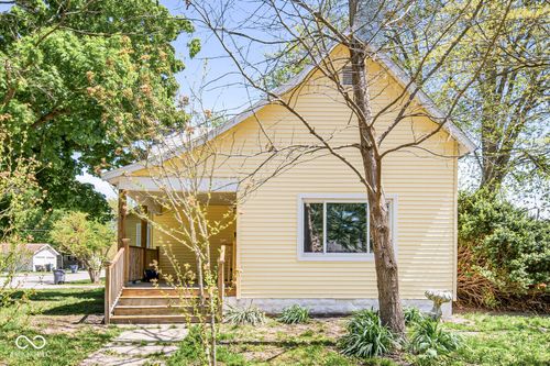 225 Maple St, Tipton, IN, 46072-1712 | Card Image