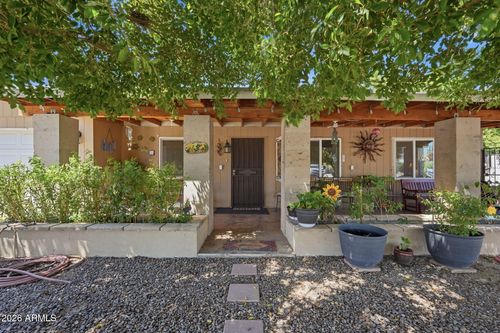 654 S Copper Drive, Apache Junction, AZ, 85120 | Card Image