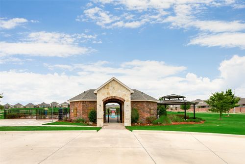 8512 Meadow Sweet Ln, Fort Worth, TX, 76123-5042 | Card Image