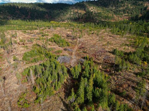 4684 Grouse Creek Rd, Chewelah, WA, 99109-9675 | Card Image