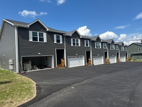 99 Ayda Road, West Warwick, RI, 02893 | Card Image