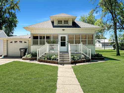 3018 Linden Ave, Slayton, MN, 56172-1414 | Card Image