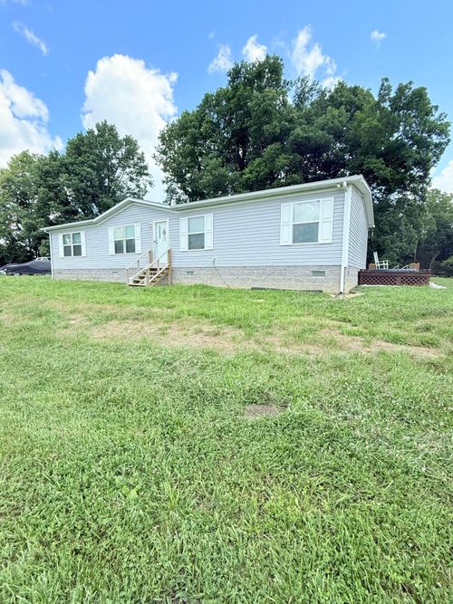 525 Moores Mill Rd, Cynthiana, KY, 41031-6106 | Card Image