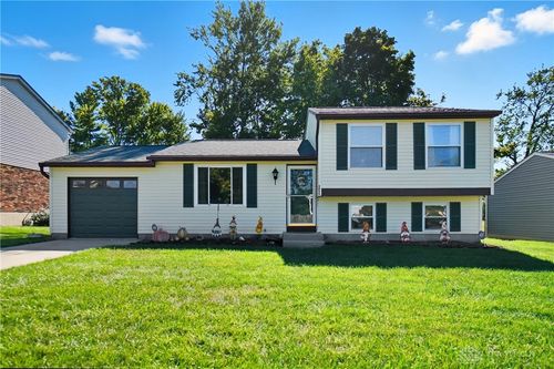 3055 Sovereign Dr, Colerain Township, OH, 45251-8402 | Card Image