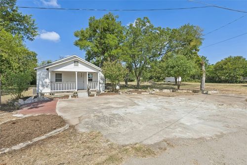 204 Chisholm Trail Rd, Round Rock, TX, 78681-5046 | Card Image