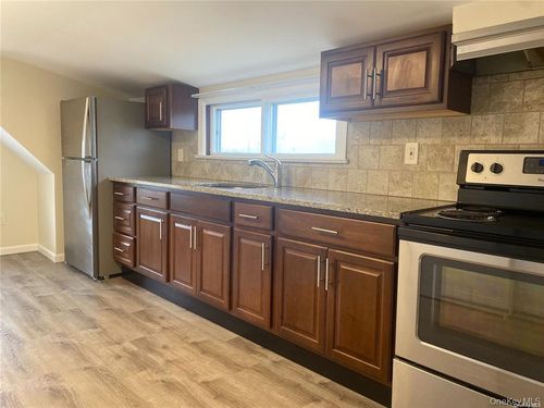 245 Scudder Ave, Northport, NY, 11768-2979 | Card Image