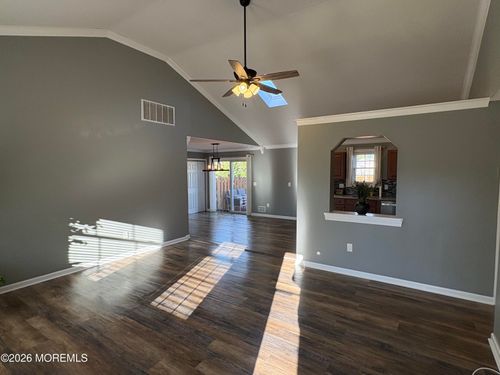 650 Chelsea St, Forked River, NJ, 08731-1427 | Card Image