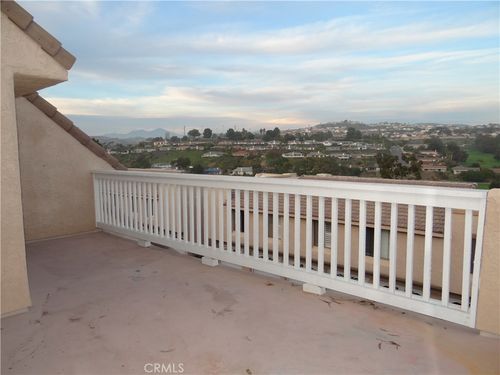 18b-2902 Camino Capistrano, San Clemente, CA, 92672 | Card Image