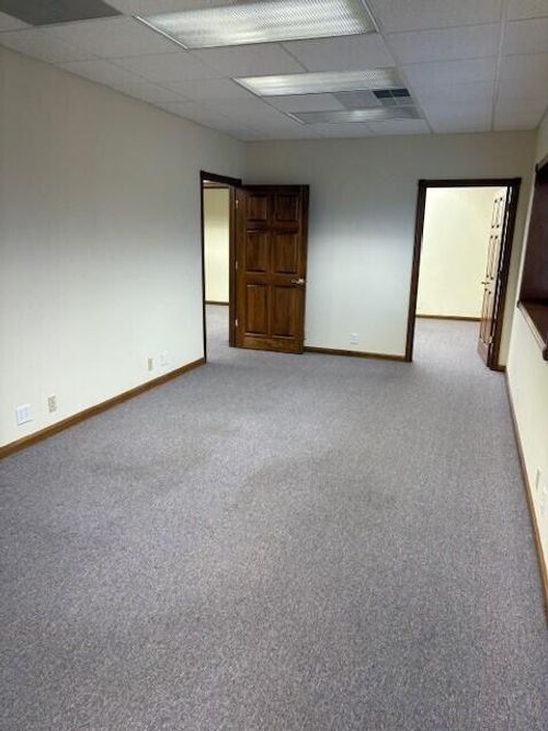 2-10945 Dixie Hwy, Walton, KY, 41094-7499 | Card Image