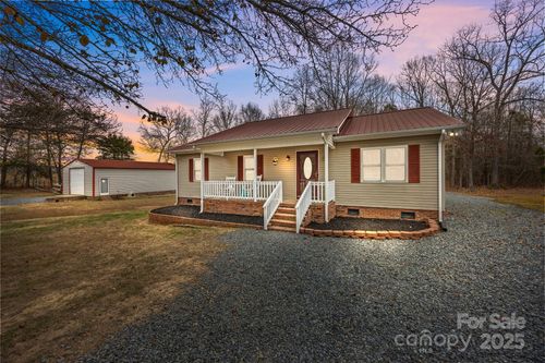 184 Danritch Dr, Richfield, NC, 28137-5751 | Card Image