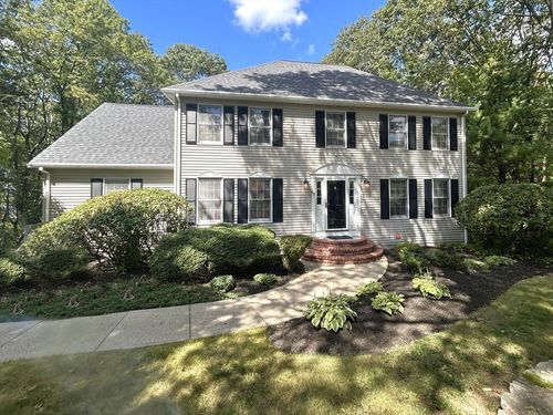 69 Jefferson Rd, Franklin, MA, 02038-3387 | Card Image