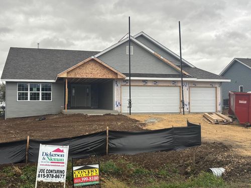 1111 Frosty Morning Dr, DAVIS JUNCTION, IL, 61020-9454 | Card Image