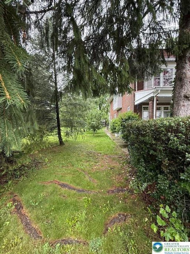 2413 Walbert Ave, House other with 3 bedrooms, 2 bathrooms and null parking in Allentown PA | Image 13