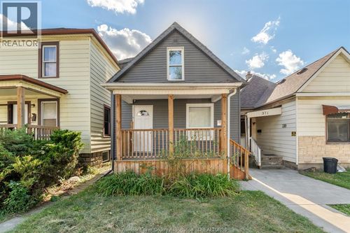375 Bridge Ave, Windsor, ON, N9B2M3 | Card Image