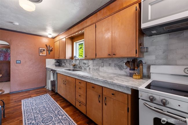 newly updated kitchen | Image 6