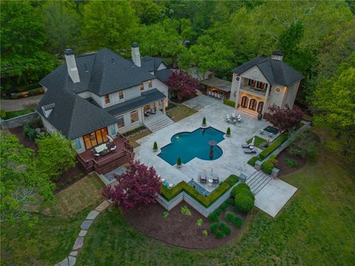 3122 E Township St, Fayetteville, AR, 72703-4438 | Card Image