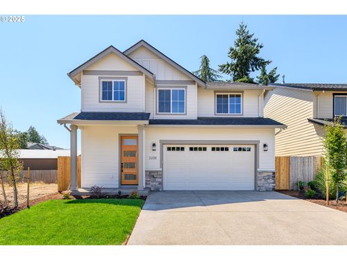 3208 Province Ct, Newberg, OR, 97132-4047 | Card Image