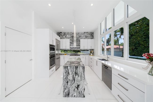 412 E Rivo Alto Dr, House other with 5 bedrooms, 5 bathrooms and null parking in Miami Beach FL | Image 12
