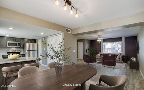 8303 E Thomas Rd, Scottsdale, AZ, 85251-7313 | Card Image