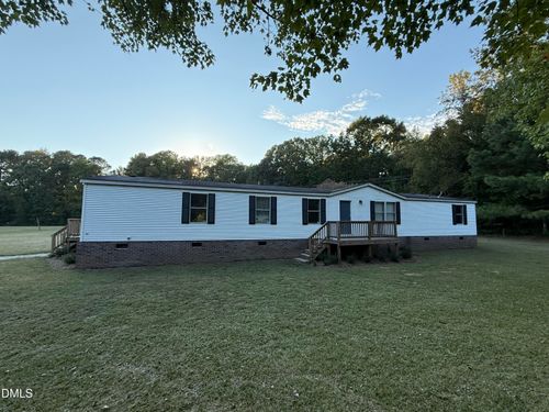 13289 Covered Bridge Rd, Zebulon, NC, 27597-7403 | Card Image