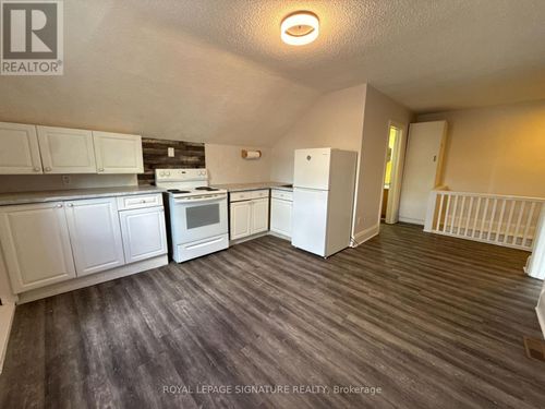 81 Coulter Avenue, Toronto (Weston), ON, M9N1P7 | Card Image