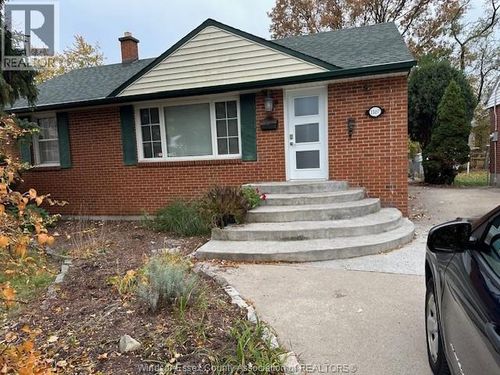 1167 Isabelle Pl, Windsor, ON, N8S3B3 | Card Image