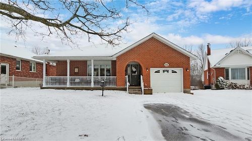 93 Riverlea Rd, Cannington, ON, L0E1E0 | Card Image