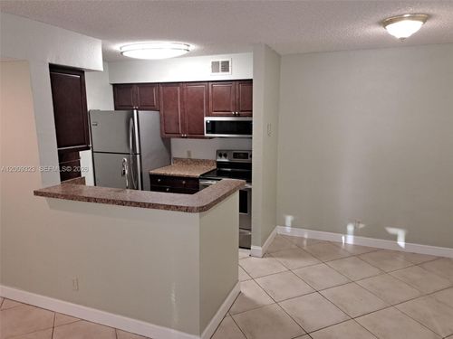 2106-2796 S University Dr, Davie, FL, 33328-1461 | Card Image