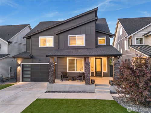 2302 29th Street Pl Se, Puyallup, WA, 98374-4023 | Card Image