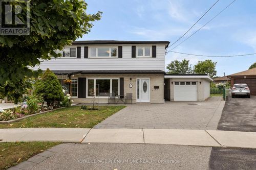 8 Buttercup Crescent, Toronto (Humber Summit), ON, M9L2M9 | Card Image