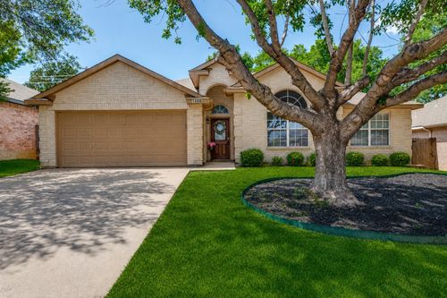 1606 Fern Dr, Mansfield, TX, 76063-6274 | Card Image