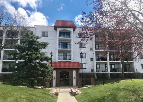 407-350 Plum Creek Dr, Wheeling, IL, 60090-6345 | Card Image