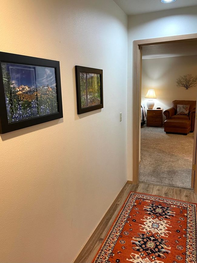 16-Hallway-R19 | Image 16