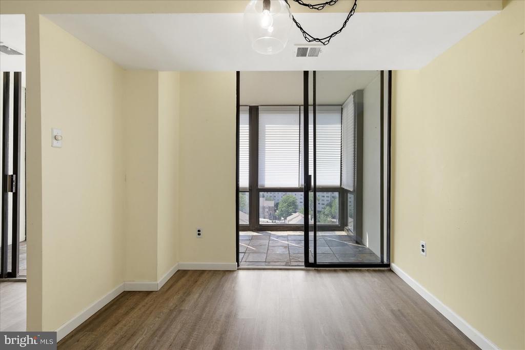 Residential in ALEXANDRIA 5