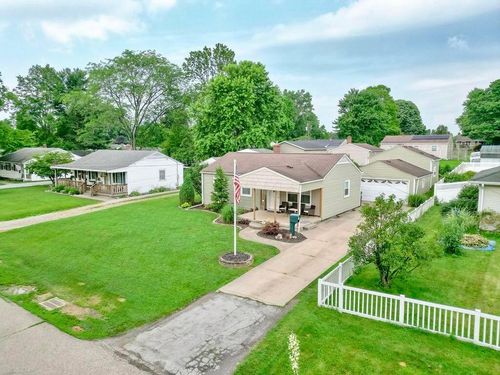 207 Rose Ave, Mount Vernon, OH, 43050-1026 | Card Image