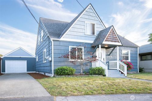1204 4th Avenue Se, Puyallup, WA, 98372 | Card Image